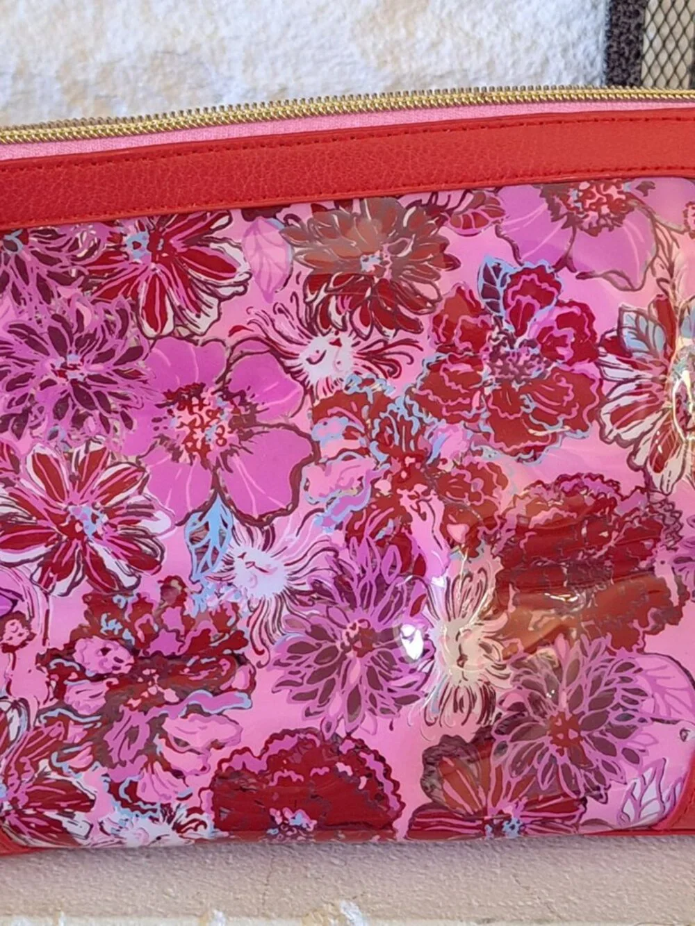 Lilly Pulitzer Printed Floral Makeup Bag Pouch Red Faux Leather Zipper Closure